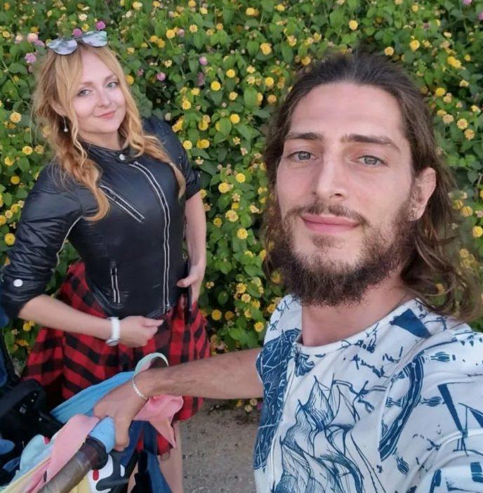 Единственная дочь Задорнова вышла замуж за моряка- мycynbманина, который мечтает, чтобы жена приняла иcnaм