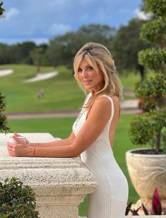 Увела Трампа из семьи и прожила с ним 6 лет. Как выглядит сегодня 61-летняя экс-супруга президента?