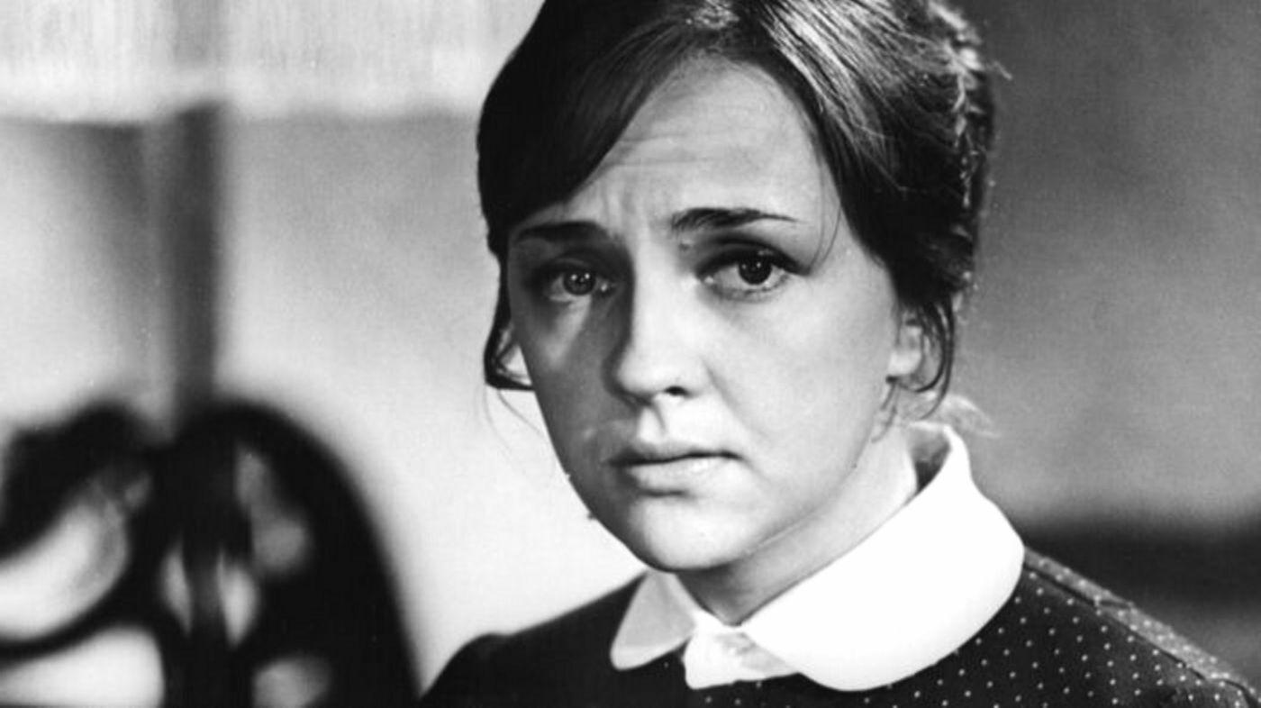 Ему — 68, а ей всего 22: Почему жена Миронова скрывала свою настоящую любовь всю жизнь